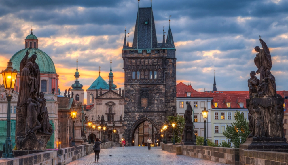 prague_2.webp